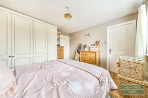 Photo 13- click for photo gallery